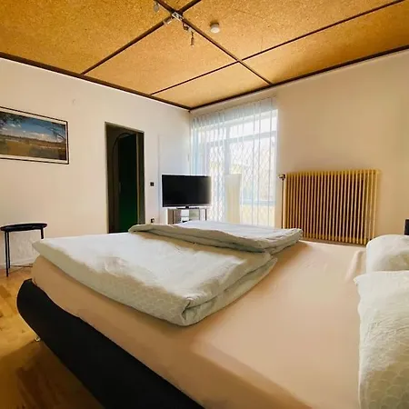 - Waldrand-lage Mit Garten, Grill & Parkplatz Appartement