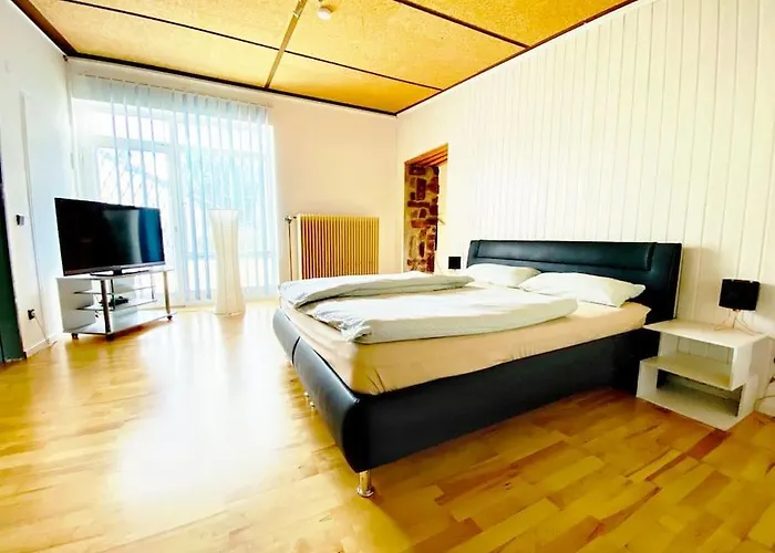 - Waldrand-lage Mit Garten, Grill & Parkplatz Apartman *